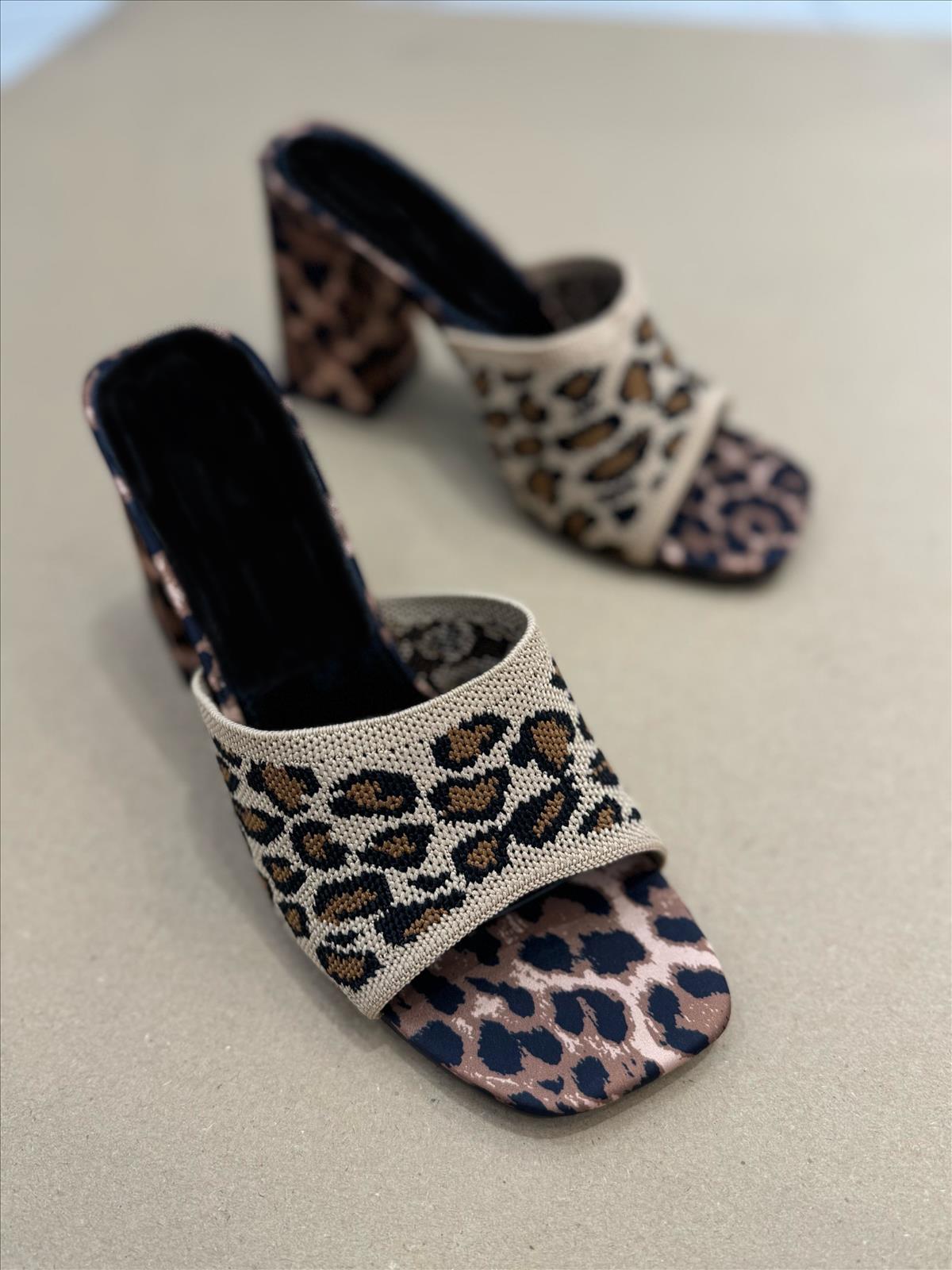 Damenschuhe